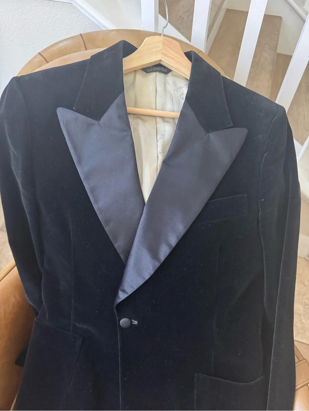 Men's Black Velvet Tuxedo Blazer with Satin Peak Lapels